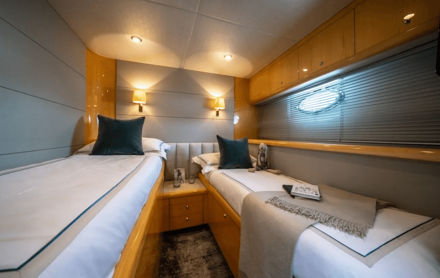 Oceanus Charters Luxury Yacht Experience Bedroom Twin