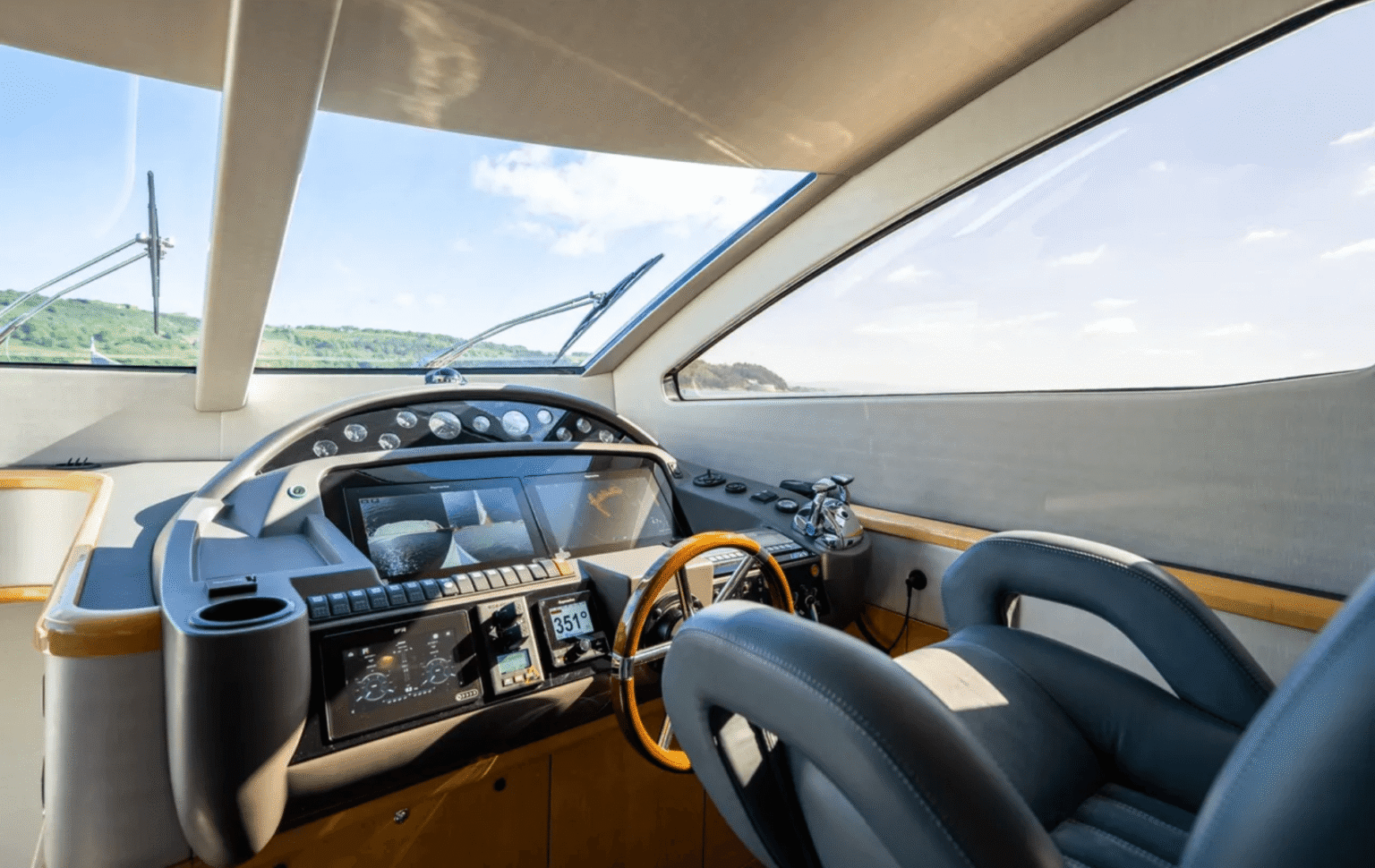 Oceanus Charters Luxury Yacht Experience Interior 1